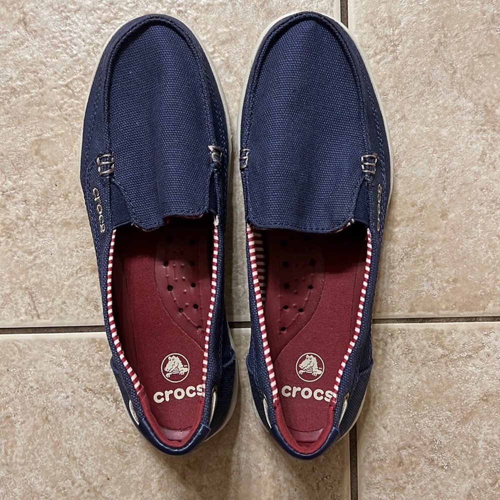 Crocs loafers